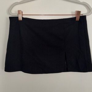 SHEIN Black Mini Skort with front slit | M 6